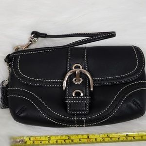 NWOT Coach wristlet